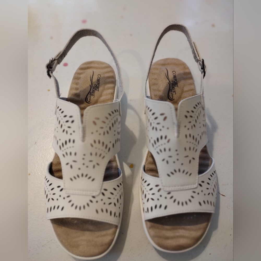 Comfort Waves Sandals